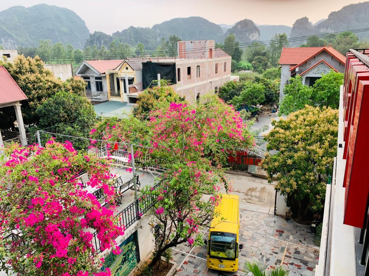 เอลิซาเบธ โฮเต็ล ตัมก็อก Hotel นิญบิ่ญ ภายนอก รูปภาพ