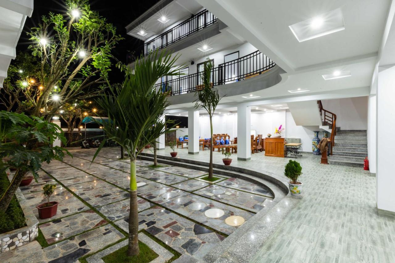เอลิซาเบธ โฮเต็ล ตัมก็อก Hotel นิญบิ่ญ ภายนอก รูปภาพ